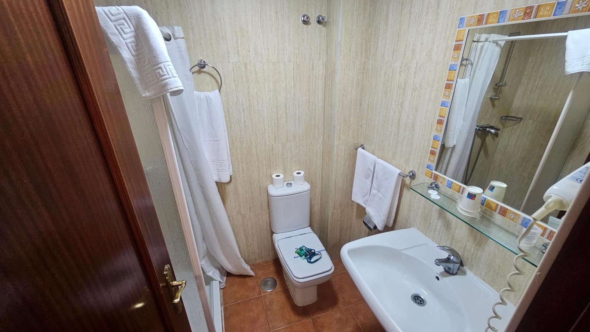 Hotel Galicia Fuengirola Luaran gambar